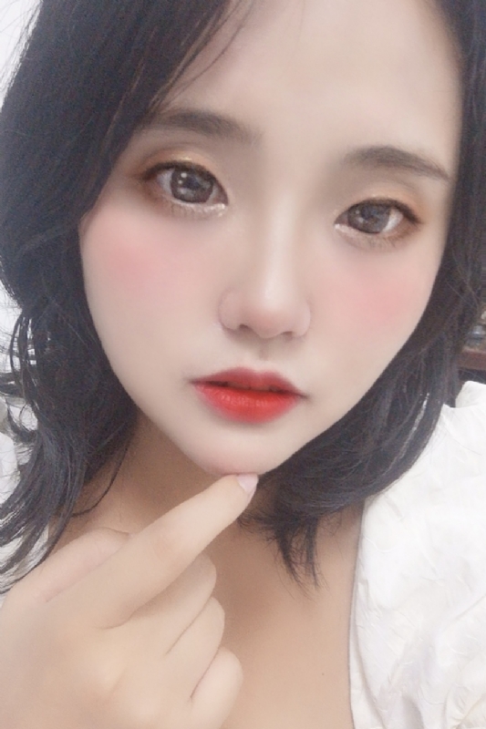 妮妮的第一张照片--全国闪婚服务中心