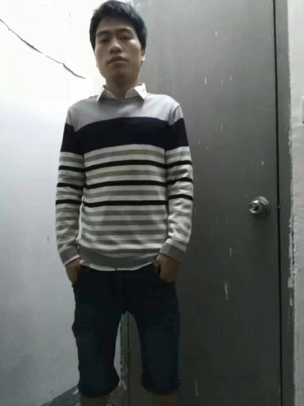 冯的第二张照片--全国闪婚服务中心