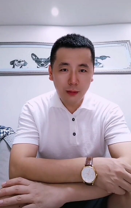 随风的第一张照片--全国闪婚服务中心