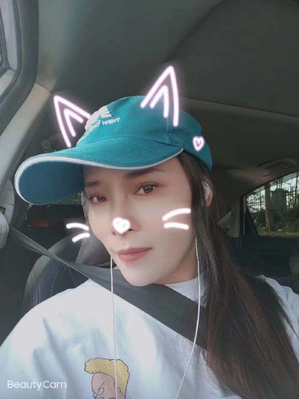 水瓶座的第二张照片--全国闪婚服务中心