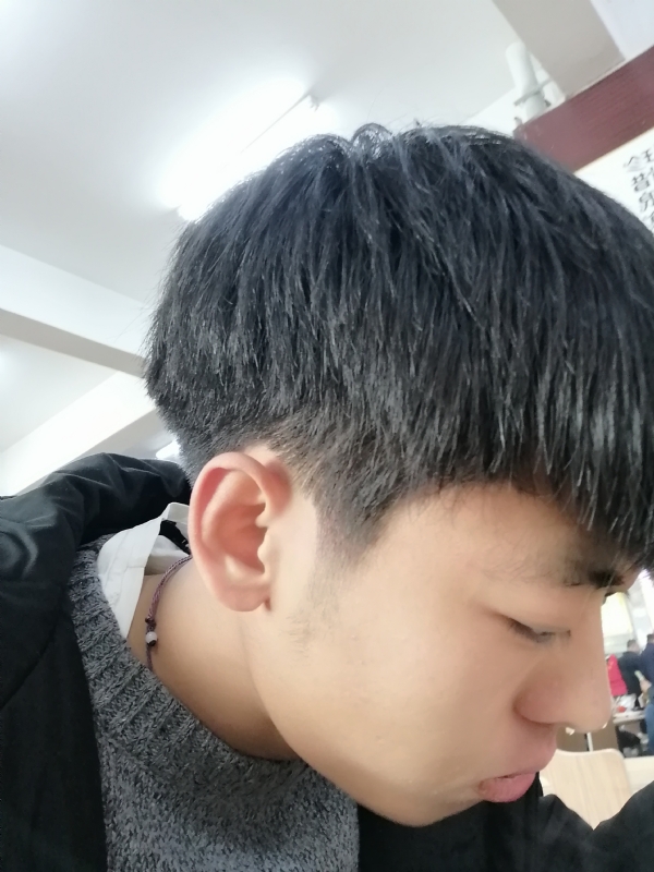 花开落叶之后的第一张照片--全国闪婚服务中心
