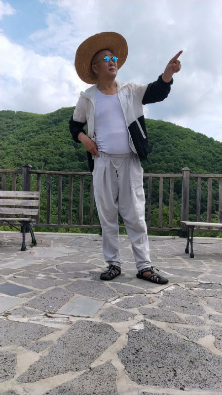 真诚寻伴的第二张照片--全国闪婚服务中心
