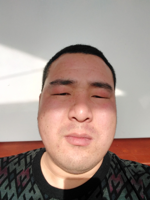 一羽垂天的第二张照片--全国闪婚服务中心