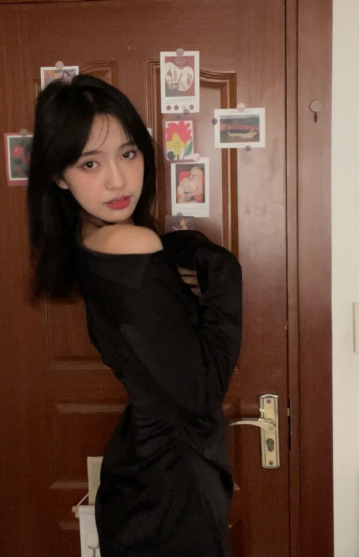李美嘉的第一张照片--全国闪婚服务中心