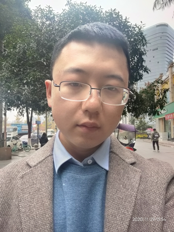 平凡的名的第一张照片--全国闪婚服务中心
