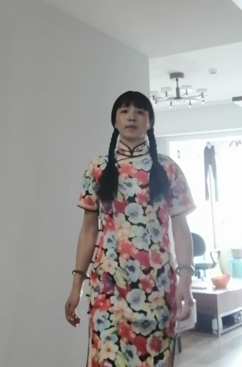 起起的第五张照片--全国闪婚服务中心