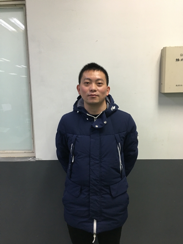 春风过客的第二张照片--全国闪婚服务中心