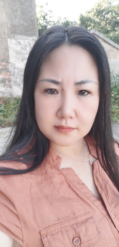 乖乖一女的第一张照片--全国闪婚服务中心