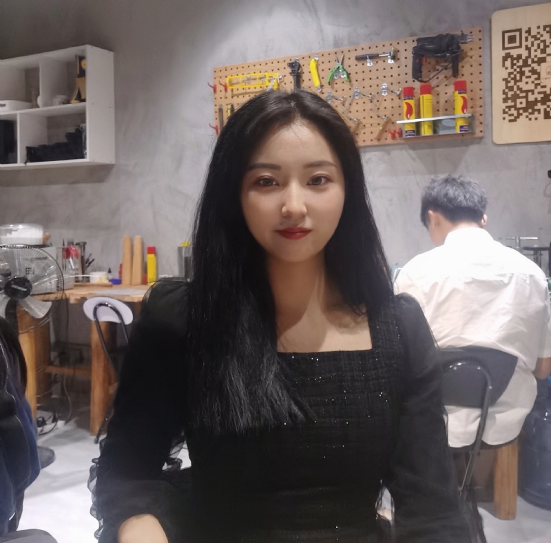lsy的第二张照片--全国闪婚服务中心