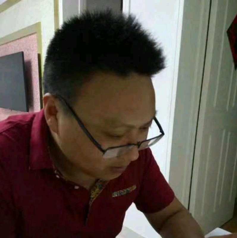 孔明的第一张照片--全国闪婚服务中心