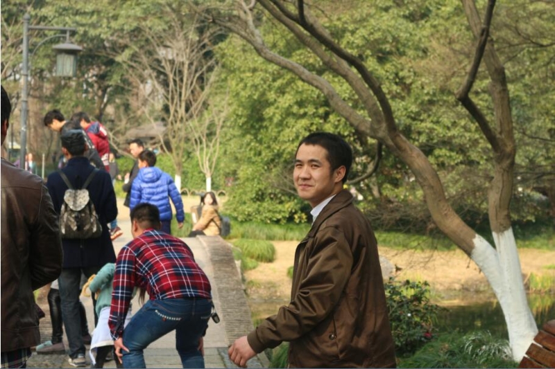 周周的第三张照片--全国闪婚服务中心