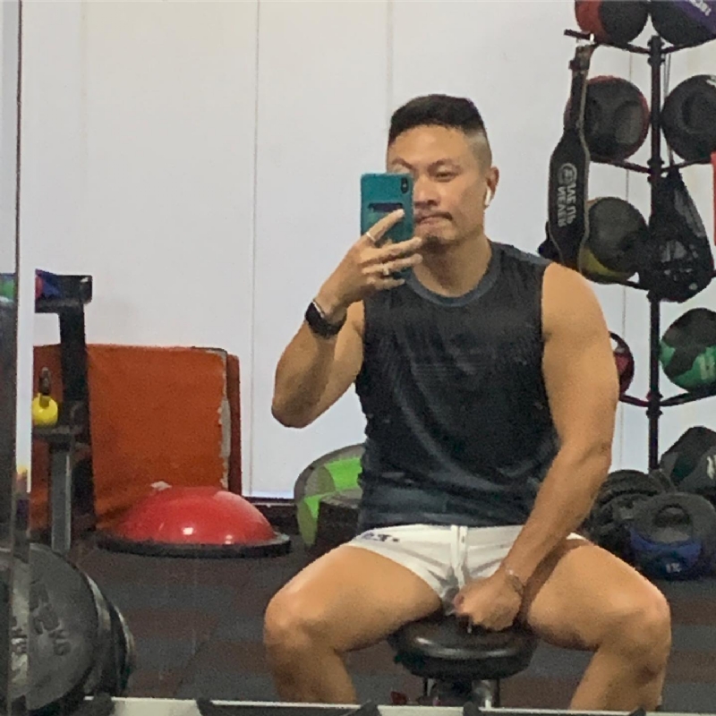 Andy的第一张照片--全国闪婚服务中心