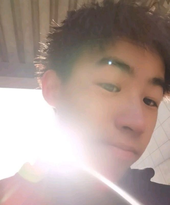 吻风的第一张照片--全国闪婚服务中心