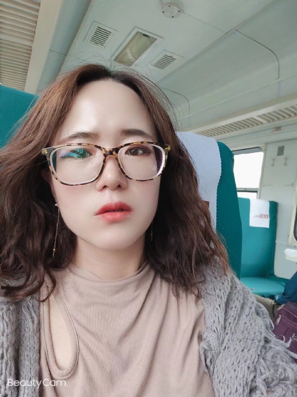 云烟成雨的第一张照片--全国闪婚服务中心