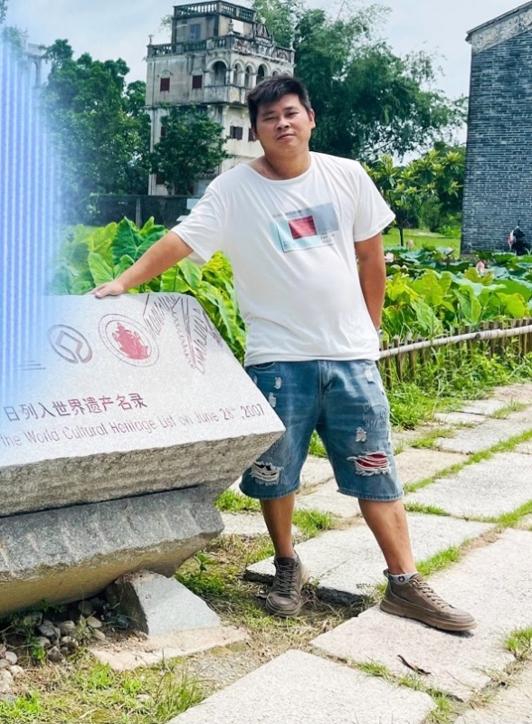 张海187的第二张照片--全国闪婚服务中心
