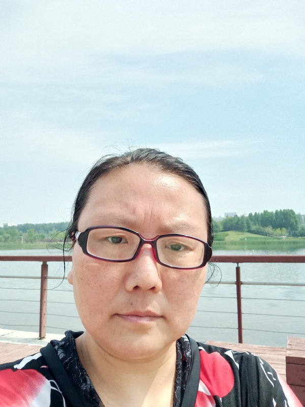 苦乐的第五张照片--全国闪婚服务中心