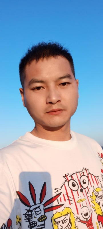 有梦不怕痛的第一张照片--全国闪婚服务中心
