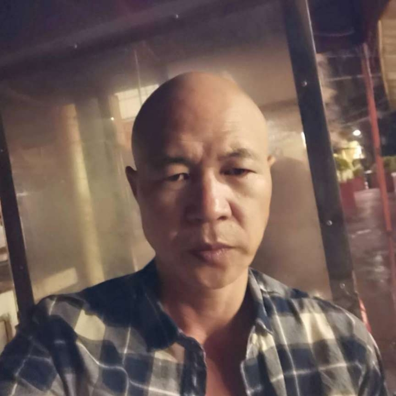 黑马的第二张照片--全国闪婚服务中心