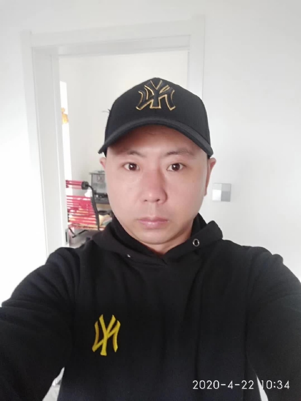 风起的第一张照片--全国闪婚服务中心