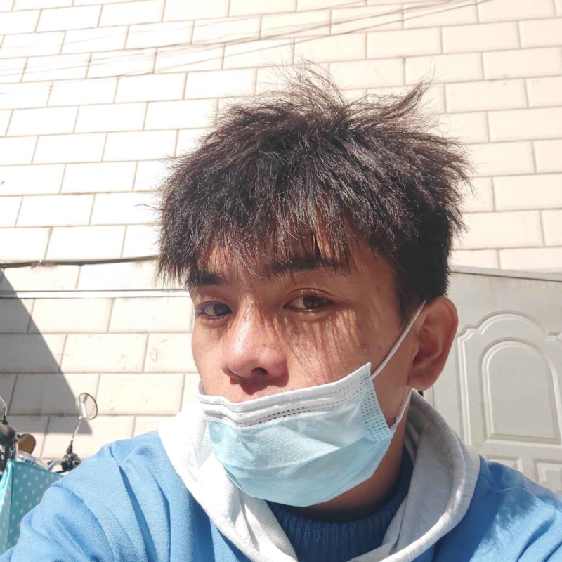 90后美少男的第一张照片--全国闪婚服务中心