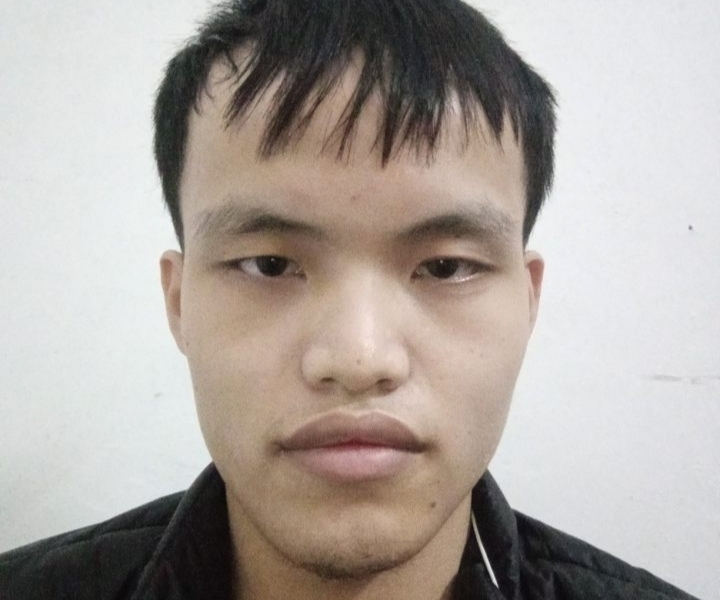 仲夏夜之梦的第一张照片--全国闪婚服务中心