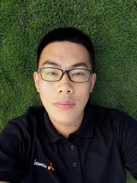 我的第一张照片--全国闪婚服务中心