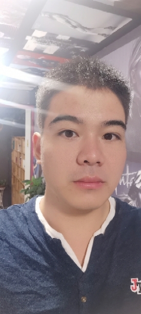 skari的第一张照片--全国闪婚服务中心