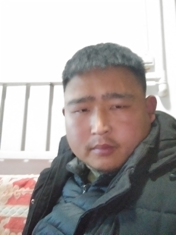郝营的第二张照片--全国闪婚服务中心