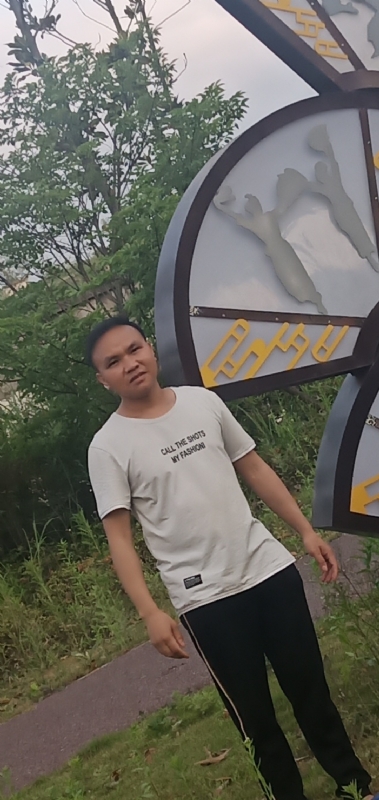 愉快的阳光的第一张照片--全国闪婚服务中心