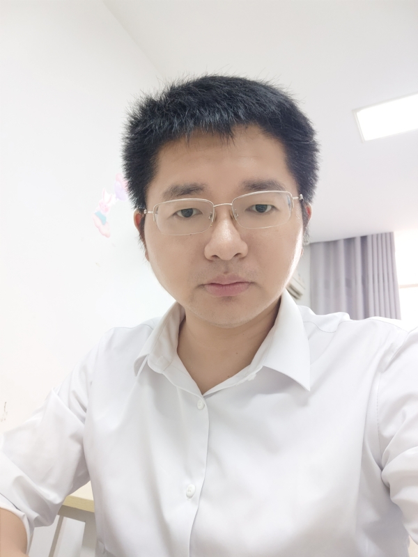 归夏的第一张照片--全国闪婚服务中心