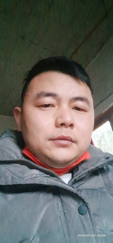 一条走路到黑的第一张照片--全国闪婚服务中心