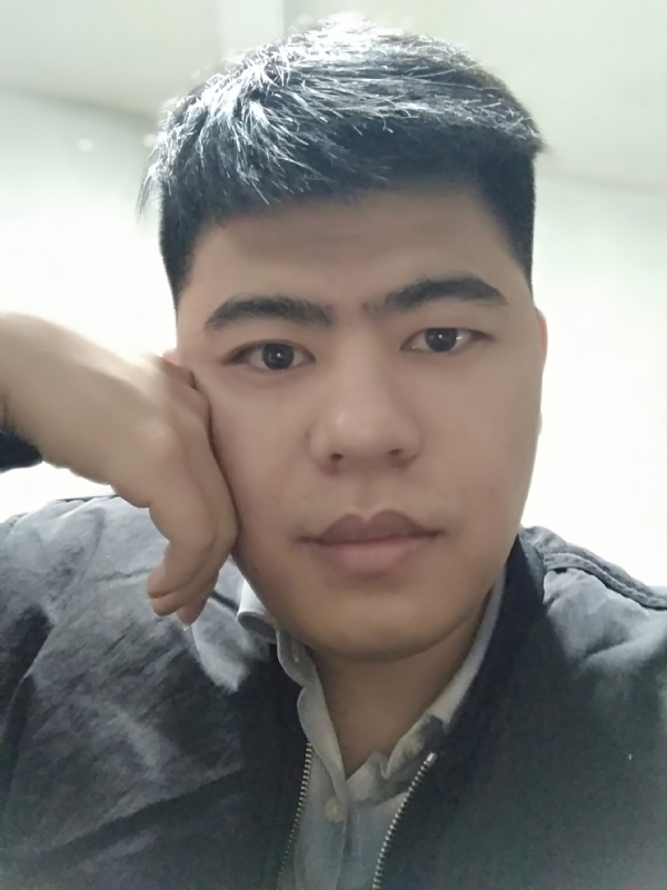 爱笑的人的第一张照片--全国闪婚服务中心
