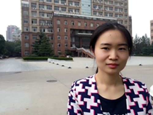 女儿征婚的第一张照片--全国闪婚服务中心