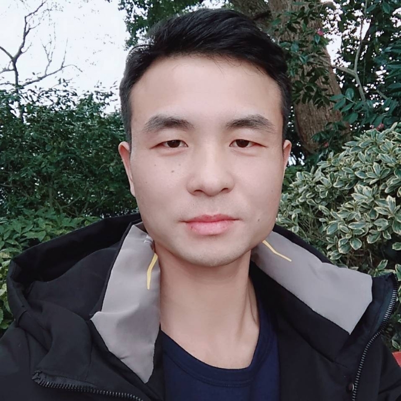 敖辉的第一张照片--全国闪婚服务中心