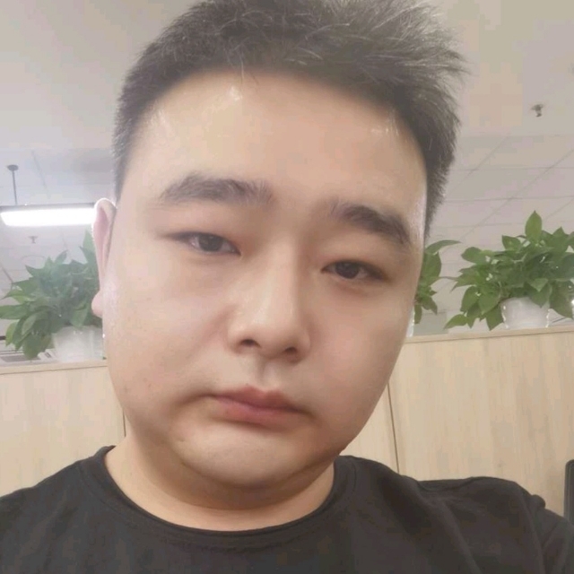 异域听风的第一张照片--全国闪婚服务中心