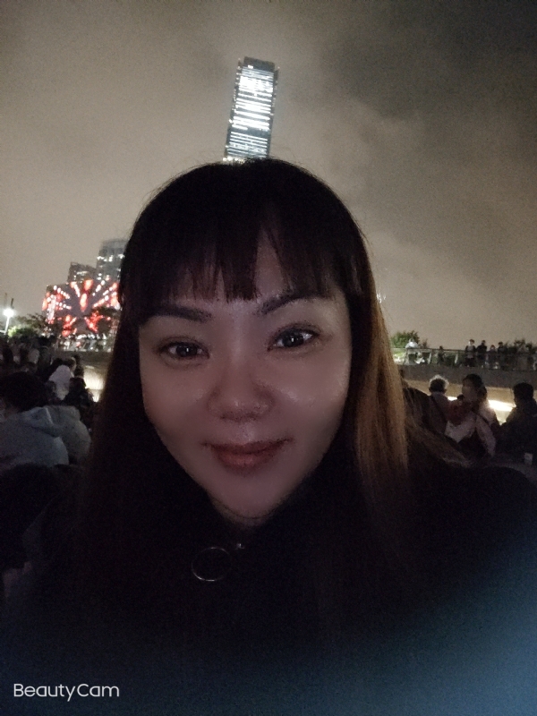 candy的第一张照片--全国闪婚服务中心