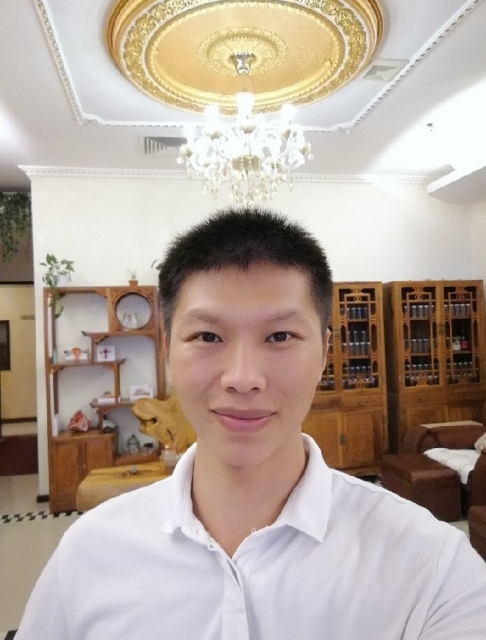 大卫的第一张照片--全国闪婚服务中心