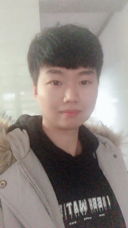 寻觅真爱的第一张照片--全国闪婚服务中心