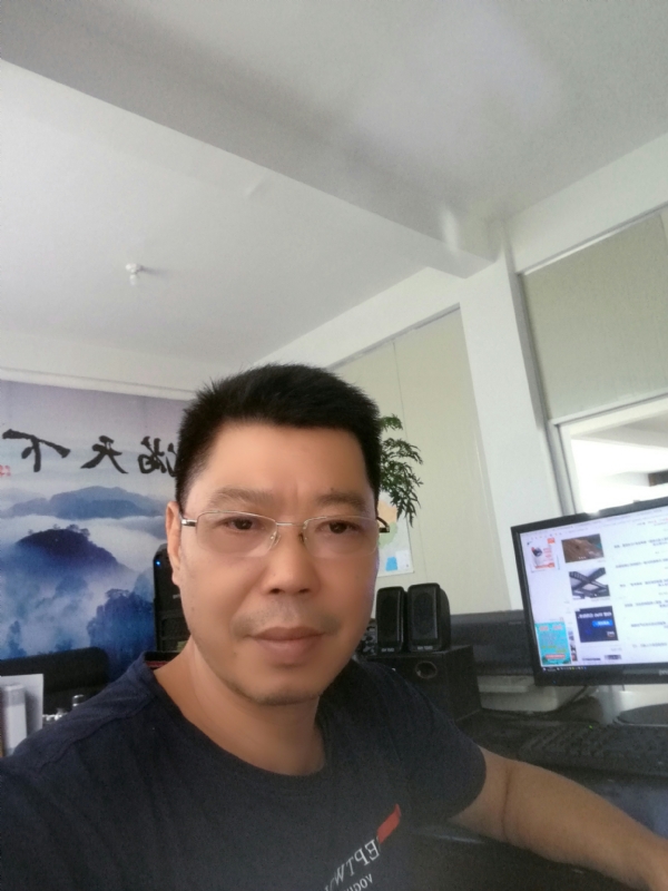 心平气和的第二张照片--全国闪婚服务中心
