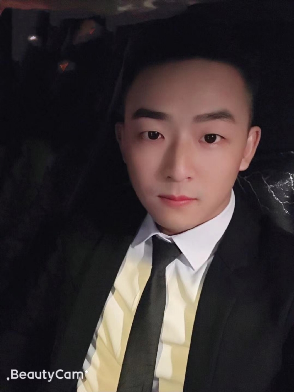 归心的第一张照片--全国闪婚服务中心