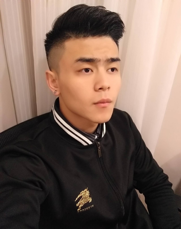 随缘的第一张照片--全国闪婚服务中心