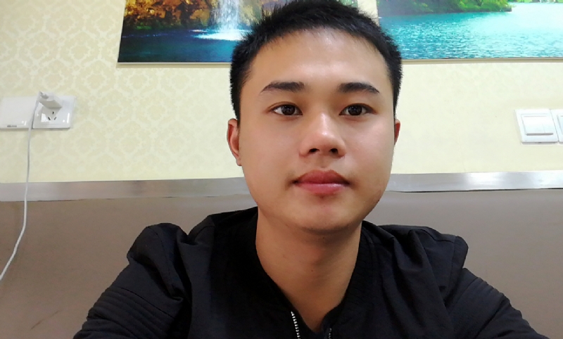汐颜茹夢的第一张照片--全国闪婚服务中心
