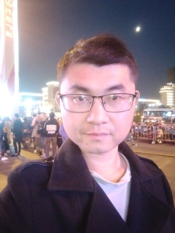 期待的第一张照片--全国闪婚服务中心