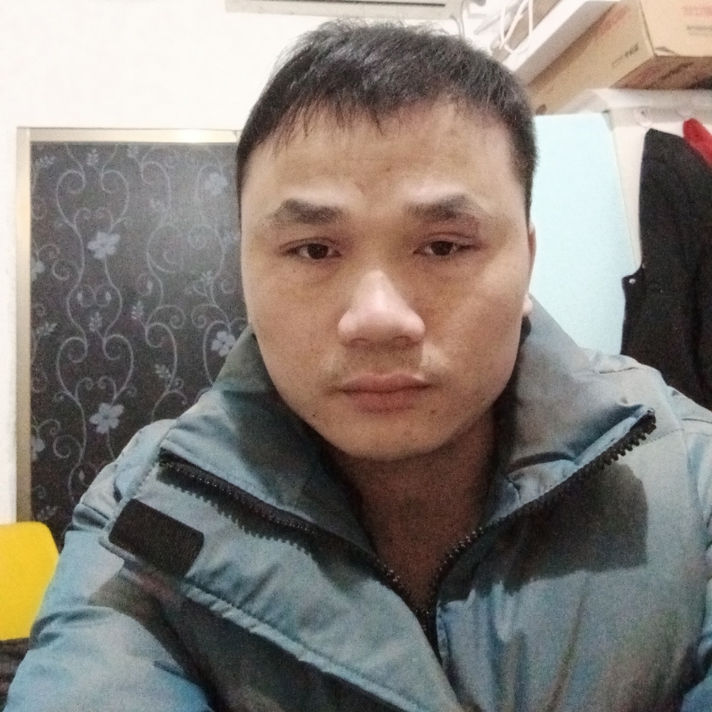 老梁的第二张照片--全国闪婚服务中心