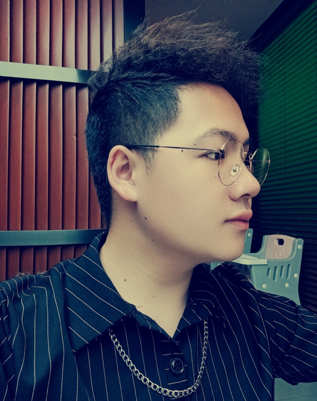 等风的人的第一张照片--全国闪婚服务中心