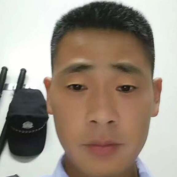 存在的第一张照片--全国闪婚服务中心