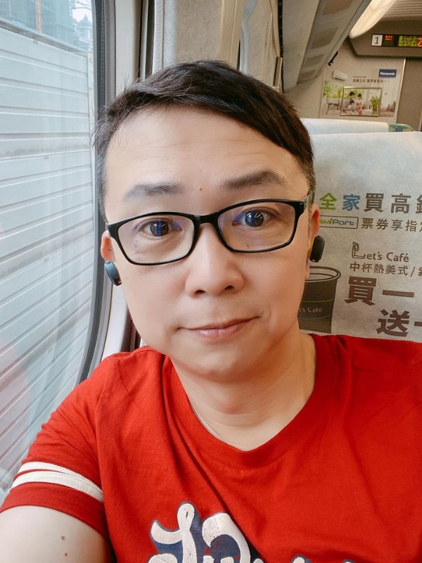陈道明的第一张照片--全国闪婚服务中心