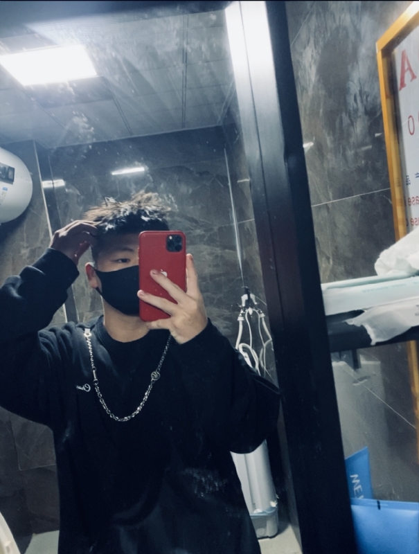 冠希的第一张照片--全国闪婚服务中心
