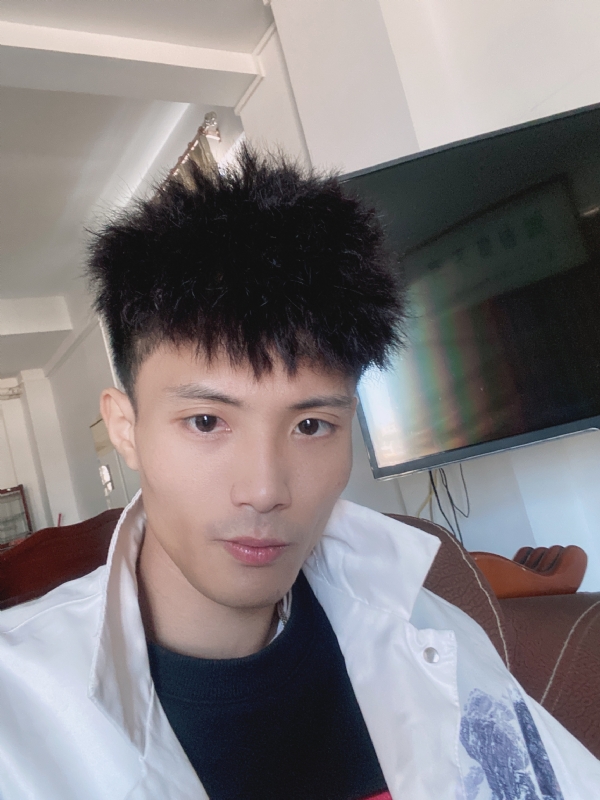 李邓平的第一张照片--全国闪婚服务中心