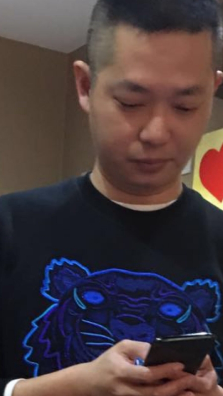 刘5的第一张照片--全国闪婚服务中心